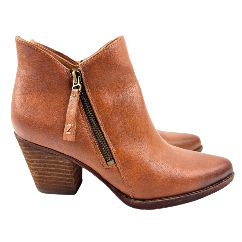ZODIAC‎ Ashton Brown Bootie Ankle Boot - Women’s Size 7.5